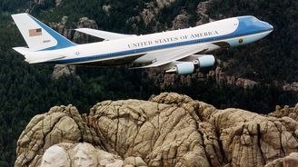 Air Force One: Od Boeingu po letadlo bratří Wrightů. Podívejte se na prezidentská letadla