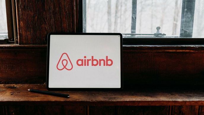Airbnb navrhuje zveřejňovat IČO u svých nabídek.
