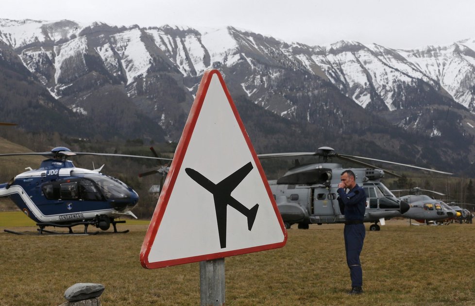 Pátrání po troskách letadla Airbus A320: Základna u francouzského Seyne-les-Alpes