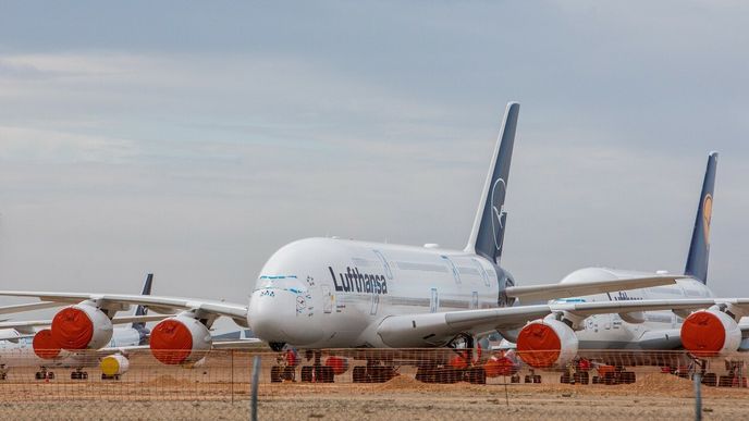 Airbusy A380 Lufthansy odstavené na letišti Teruel