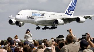 Airbus A380 doplácí na pandemii. Aerolinky urychlují vyřazování velkých letadel z flotil