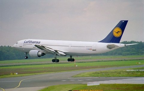 Stávka pilotů: Lufthansa zrušila 800 letů