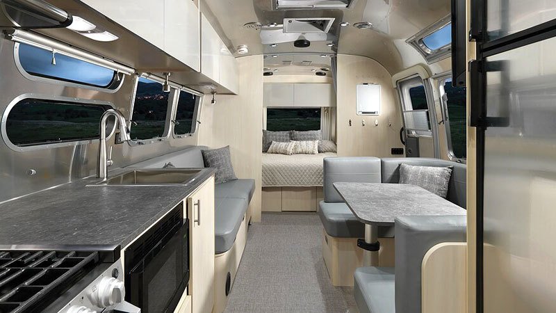 Airstream Flying Cloud 30FB Office