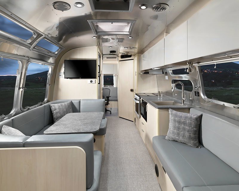 Airstream Flying Cloud 30FB Office