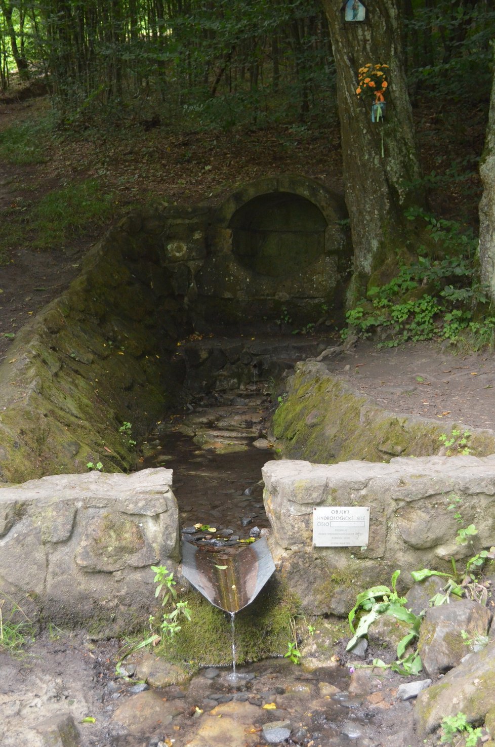 Vypravte se na Salaš na Uherskohradišťsku ke Zlacké studánce.