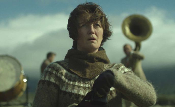 Severský film Woman at War Severský film Woman at War