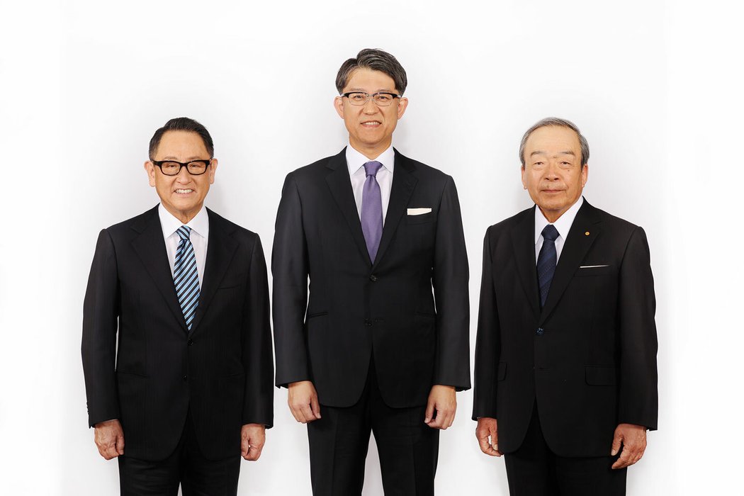 Akio Toyoda, Koji Sato a Takeshi Uchiyamada