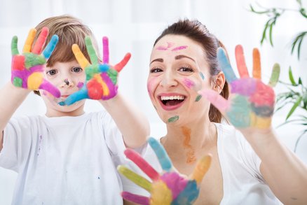 Jaká jste matka: Líná, lesana, generálka, ochranářka nebo biomatka? Poznejte se!