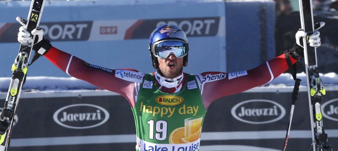 Aksel Lund Svindal triumfoval v superobřím slalomu ve Valgardeně.