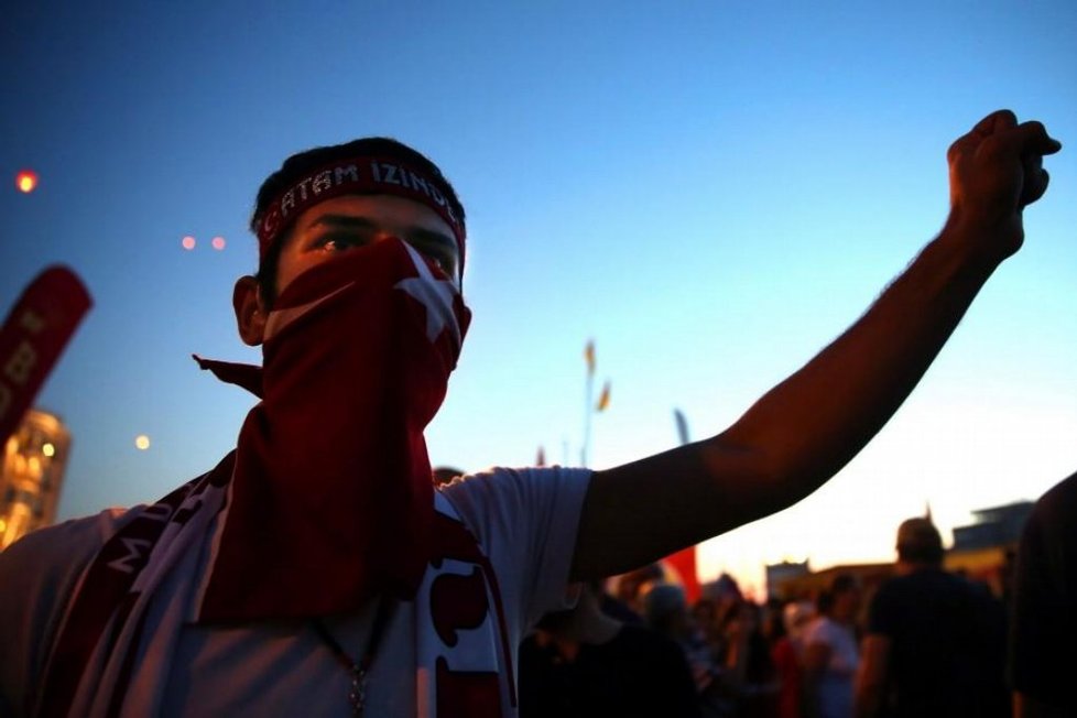 Aktualita - 2. cena (Jan Šibík, Reflex): Protivládní protesty v Turecku, Istanbul, Ankara, červen 2013