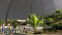 Akvapark Tropical Islands nedaleko Berlína. Akvapark Tropical Islands nedaleko Berlína.