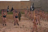 Al-Káida nabírá nové teroristy, snaží se Islámskému státu „přetáhnout“ bojovníky