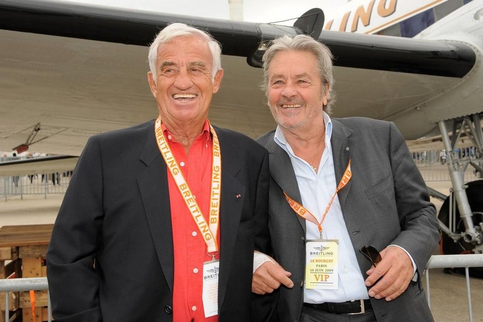 Alain Delon a Jean-Paul Belmondo v roce 2009 na 48th Paris Air Show