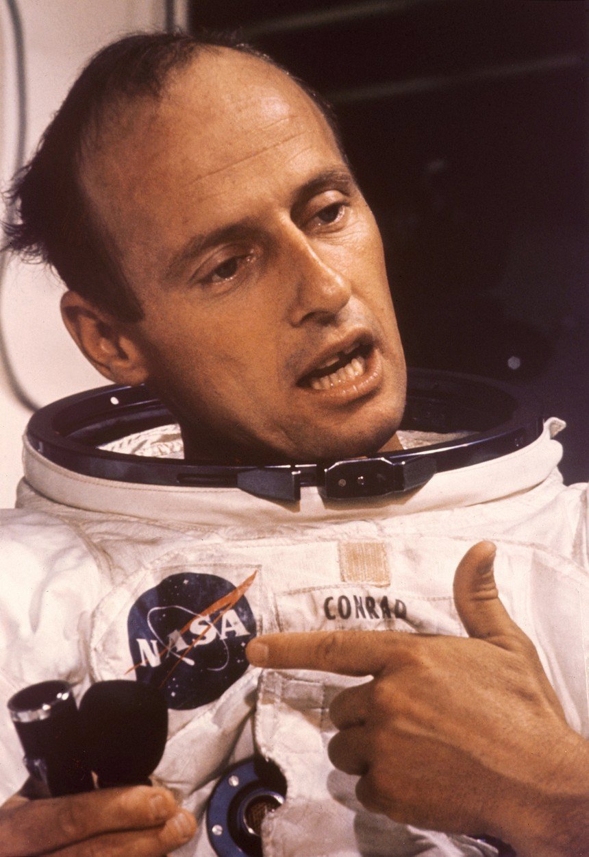 Alan Bean (†86) stanul jako čtvrtý na Měsíci.