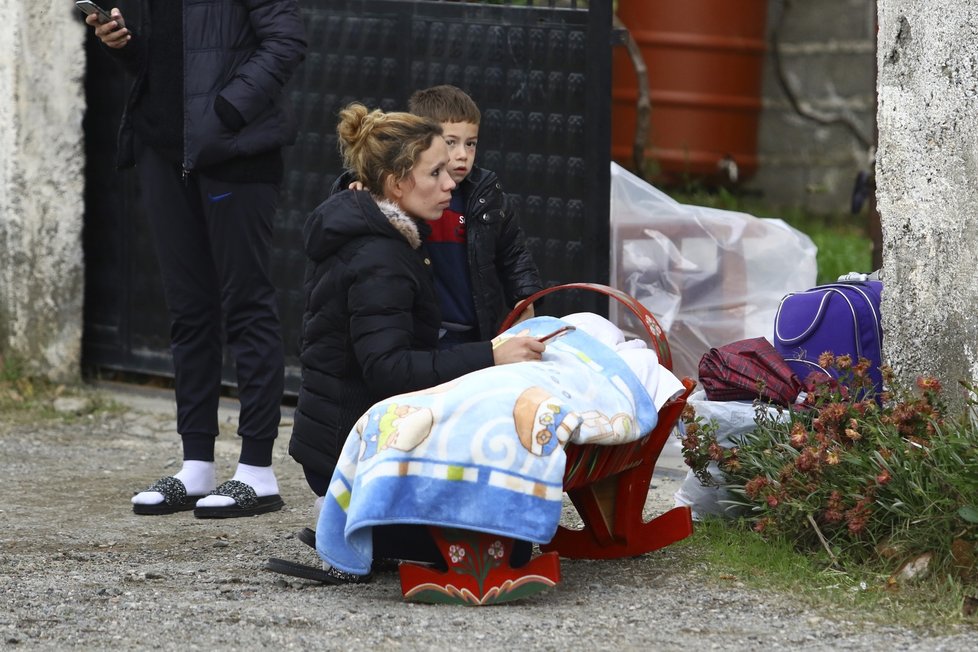 Obětí po zemětřesení v Albánii přibývá, (29. 11. 2019).