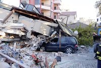 Panika a katastrofické záběry po zemětřesení: V Albánii už je nejméně 21 mrtvých a 650 zraněných. Češi nabídli pomoc
