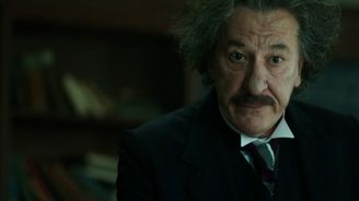 Génius Einstein. Seriál o slavném vědci natáčený v Česku se představuje v první ukázce