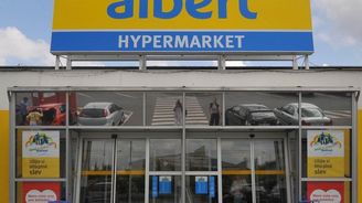 Ahold přebuduje hypermarkety v Česku a chystá expanzi malých obchodů