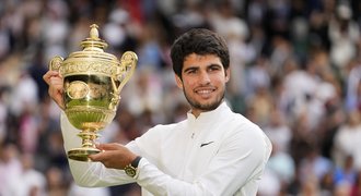 Alcaraz po prvenství na Wimbledonu: Propálil zprávu od Nadala!