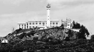 Před 60. lety zavřeli Alcatraz, věznici, ze které nikdo neutekl. Nebo ano?