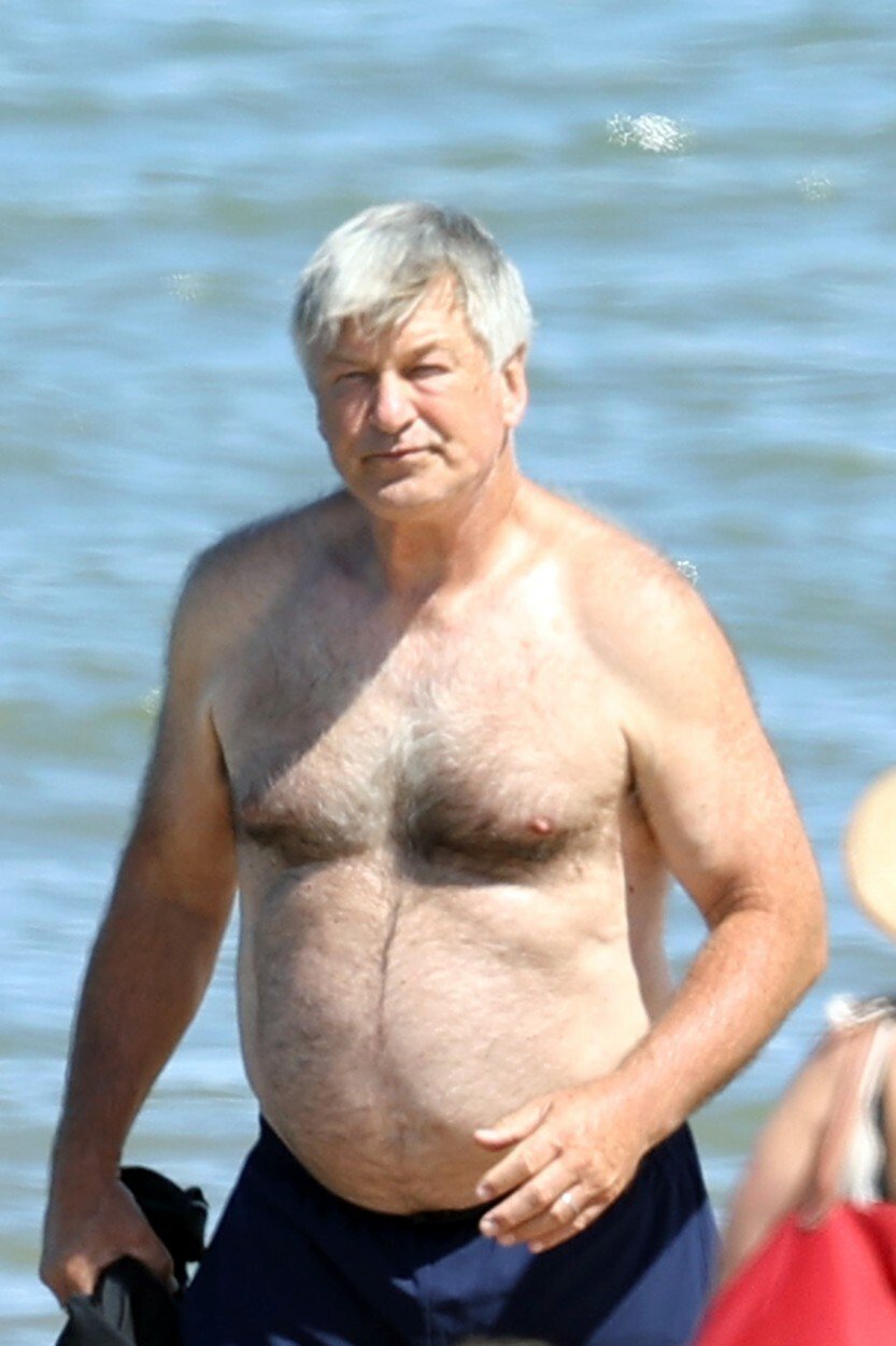 Alec Baldwin v Hamptons