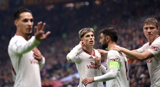 LM ONLINE: United v klíčové bitvě zvyšují náskok, vede i Sevilla