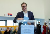 Srbské volby ovládl stávající prezident Vučić a jeho strana. Zřejmě vyhrál vše, co dalo