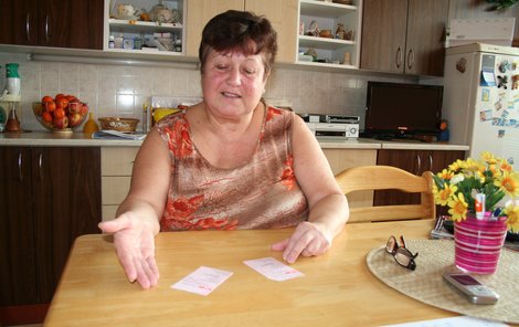 „Další tři roky beze změny – jen 8000 korun měsíčně?“ kroutí hlavou Alena Kaděrková z Ostravy.
