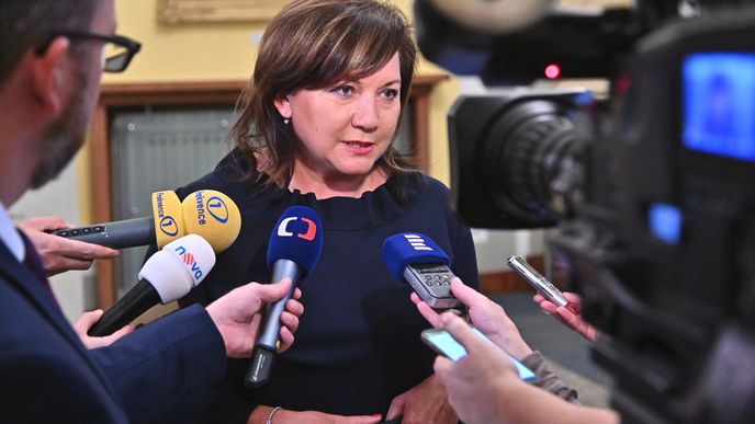 Ministryně financí Alena Schillerová Ministryně financí Alena Schillerová