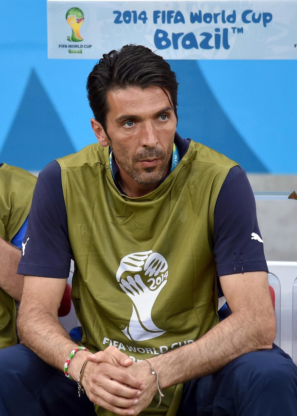 Gigi Buffon je oficiálně stále Šerediným právoplatným manželem.