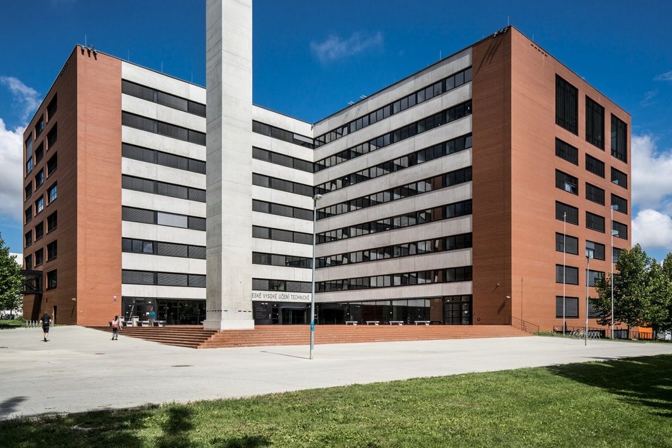Budova Fakulty architektury ČVUT byla jedna z posledních realizací Aleny Šrámkové (2011)