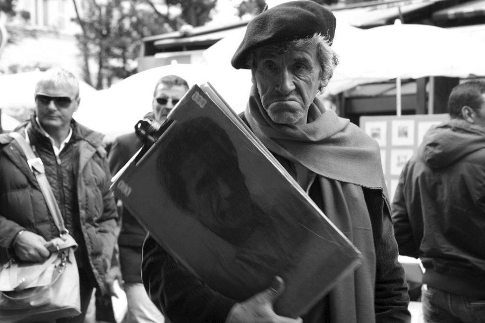 Doménou fotografické tvorby Aleny Vykulilové je reportážní foto i sociální dokumenty.