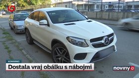 Mercedesem se Alena Zs. přivezla k lékaři, kde  ji zadrželo speciální komando Lynx