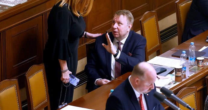 Aleš Juchelka a Alena Schillerová (oba ANO)