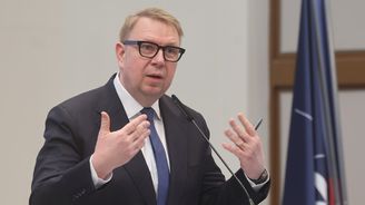 Vláda jako generátor skandálů. Kdo zaplatí desítky milionů korun po poradkyni ministra Juchelky? Vláda jako generátor skandálů. Kdo zaplatí desítky milionů korun po poradkyni ministra Juchelky?