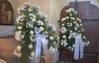 Pohřeb herce Aleše Kubáta: Věnce od rodičů