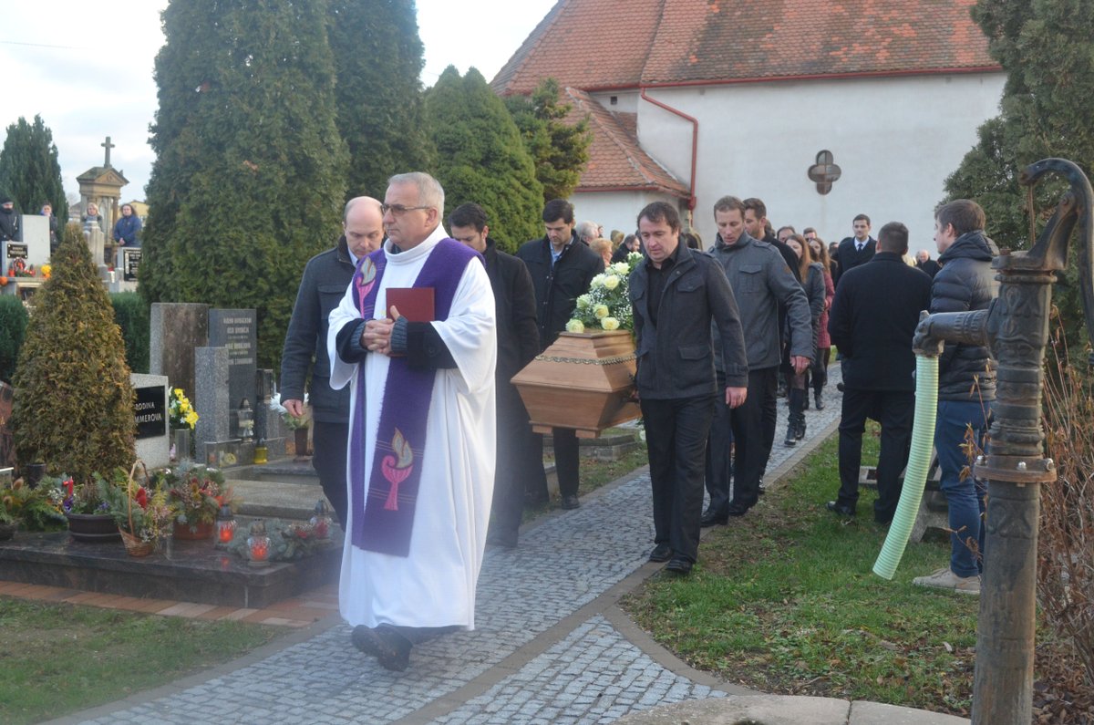 Pohřeb herce Aleše Kubáta