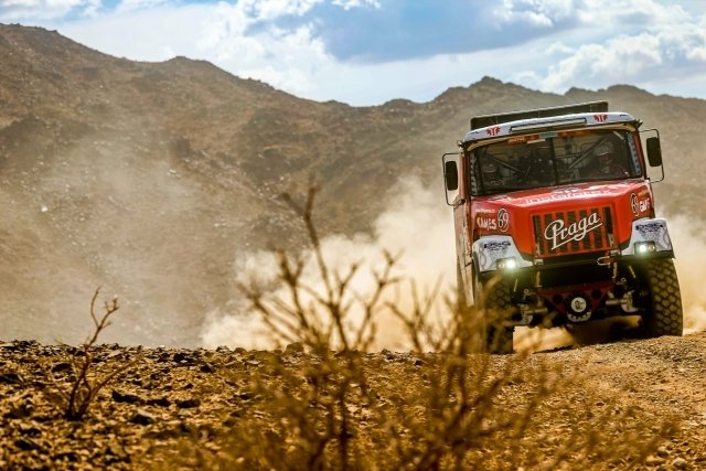 Aleš Loprais v průběhu 1. etapy na Rallye Dakar 2022