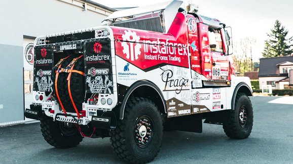 Loprais odhaluje techniku pro Dakar 2020. Je to Praga V4S DKR!