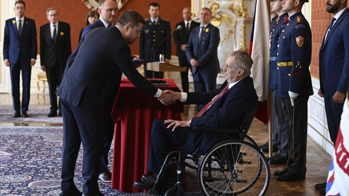 Prezident Miloš Zeman jmenuje nového guvernéra České národní banky Aleše Michla