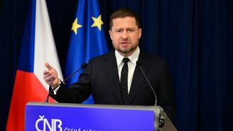 Aleš Michl se tváří jako protiinflační dravec, ale v ČNB přes rostoucí ceny stále panuje selanka Aleš Michl se tváří jako protiinflační dravec, ale v ČNB přes rostoucí ceny stále panuje selanka
