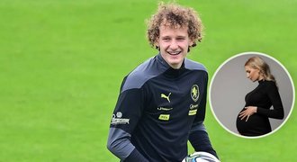 Krásná manželka Alexe Krále: Utajené těhotenství! Krásná manželka Alexe Krále: Utajené těhotenství!