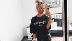 Influencerka Alex Moore (24) milovala obědy u McDonalda. Přibrala téměř 35 kilogramů, které se po porodu rozhodla shodit.