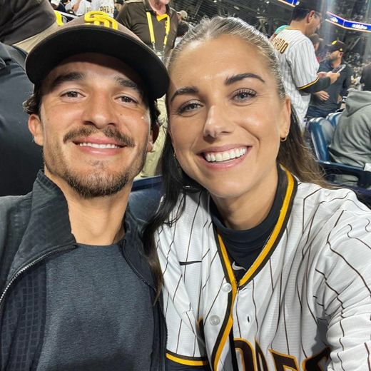 Americká fotbalová útočnice Alex Morganová zaujala 5. pozici v žebříčku nejvíce sexy sportovkyň světa podle společnosti Spin Genie. Americká fotbalová útočnice Alex Morganová zaujala 5. pozici v žebříčku nejvíce sexy sportovkyň světa podle společnosti Spin Genie.