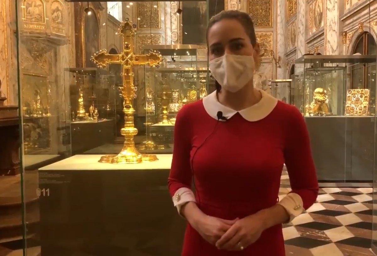 Alex Mynářová a koronavirové Velikonoce: Další video z Pražského hradu