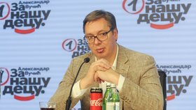 Prezident prohlásil, že byl rok a půl odposloucháván. „Mám důkazy,“ tvrdí Vučić