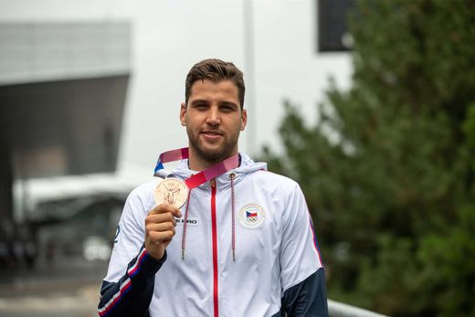 S bronzem z olympiády v Tokiu 2021. S bronzem z olympiády v Tokiu 2021.