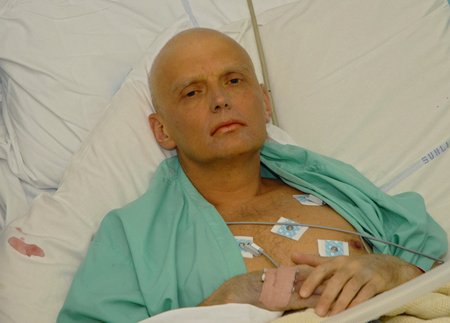 Litviněnko na smrtelné posteli nařkl Putina z toho, že si objednal jeho smrt.