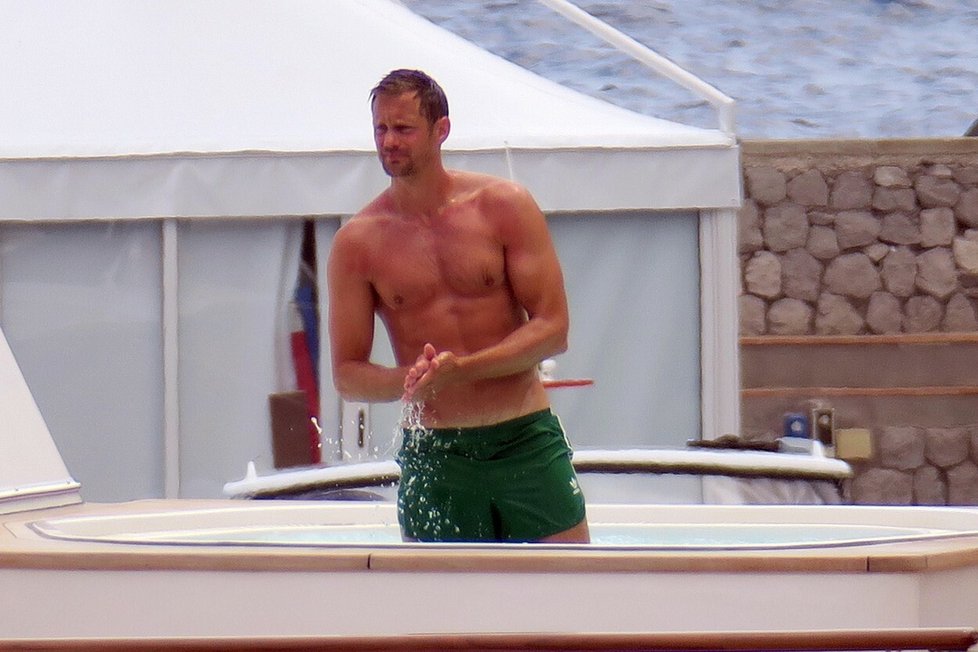 Alexander Skarsgård je sexy