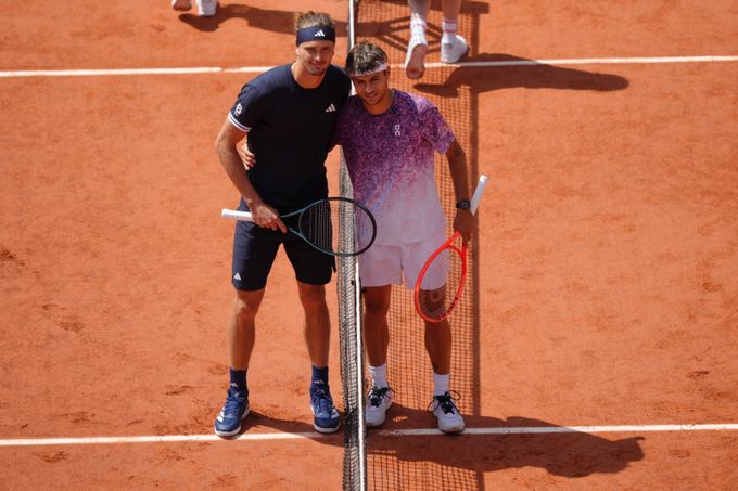 Roland Garros ONLINE: Zverev vstoupil do finále s Cobollim dominatně Roland Garros ONLINE: Zverev vstoupil do finále s Cobollim dominatně